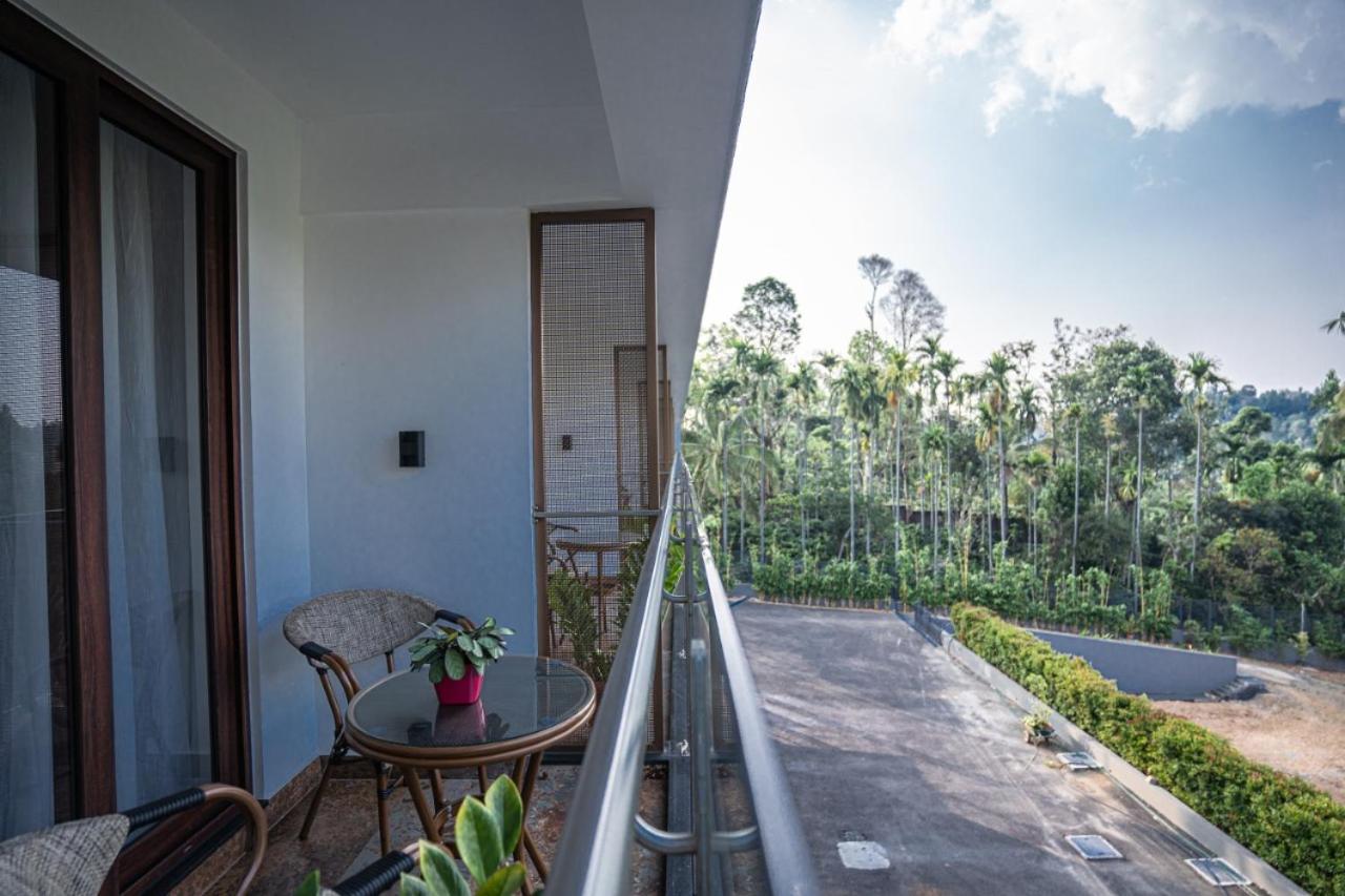 Saugandhika West Gate Hotel Wayanad Exterior photo