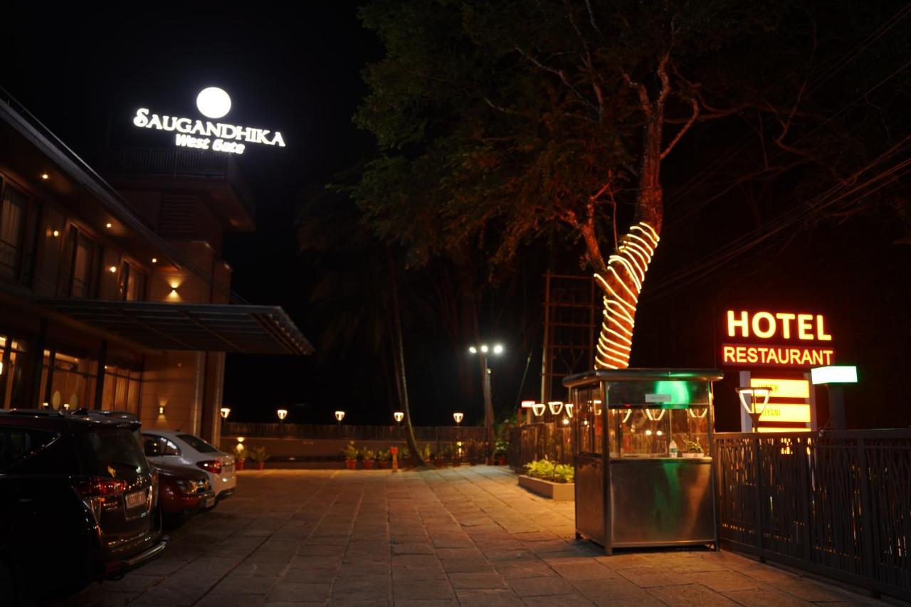 Saugandhika West Gate Hotel Wayanad Exterior photo