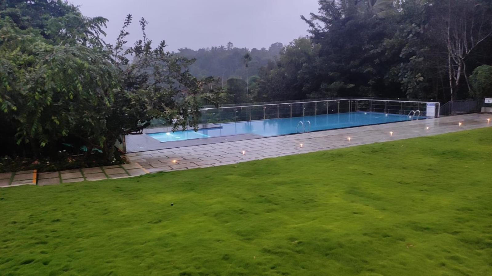 Saugandhika West Gate Hotel Wayanad Exterior photo