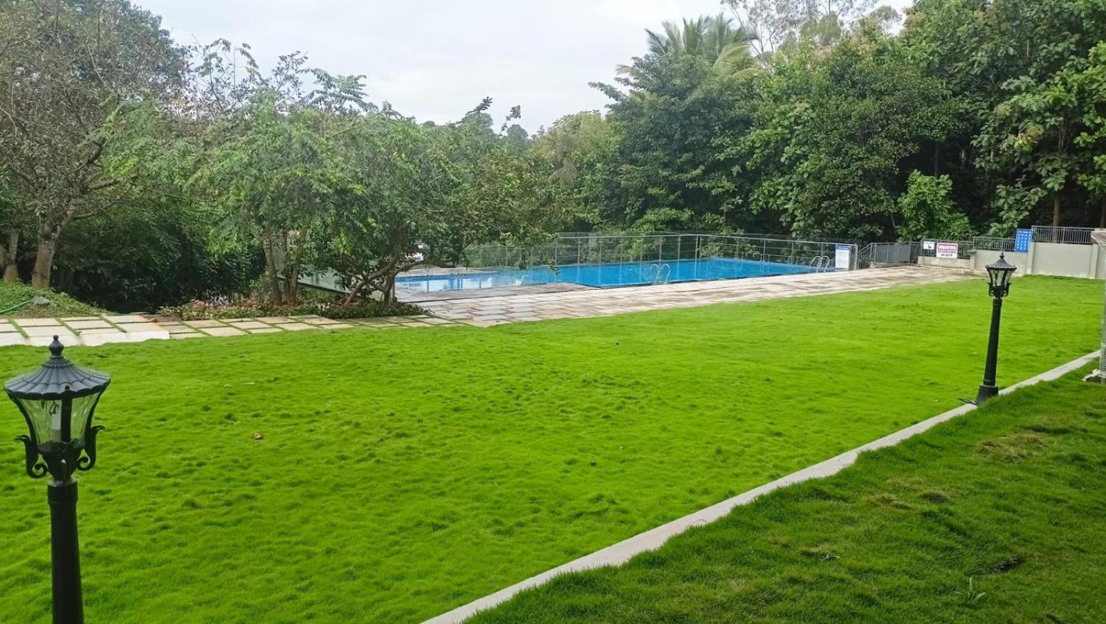 Saugandhika West Gate Hotel Wayanad Exterior photo